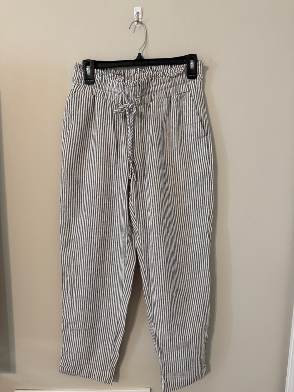 a new day White and navy Pinstripe Elastic-Waist Chinos